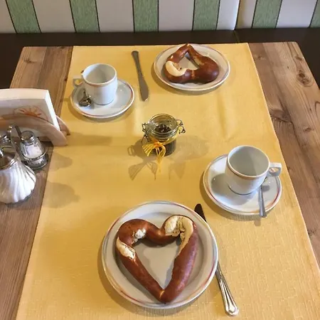 Gaestehaus Glaetzle